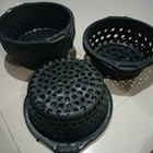BLACK PLASTIC BUCKET AS A TOOL TO EASY SORT OF FISH YOU WANT TO BREED 1